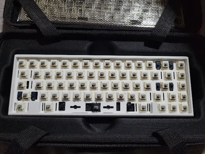 Teclado Angel 65% CableCarDesigns Cannonkeys