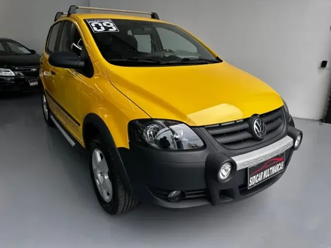 Volkswagen Crossfox 1.6 MI Total Flex 8V 5P 2009