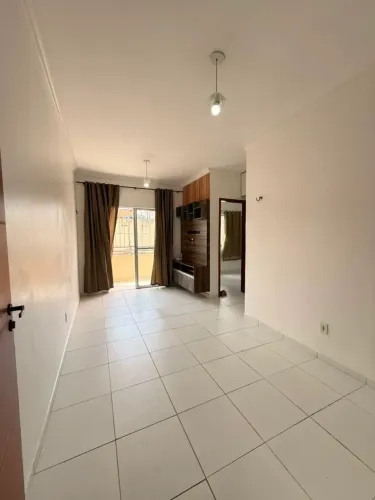 Imóvel para aluguel possui 49 metros quadrados com 2 quartos