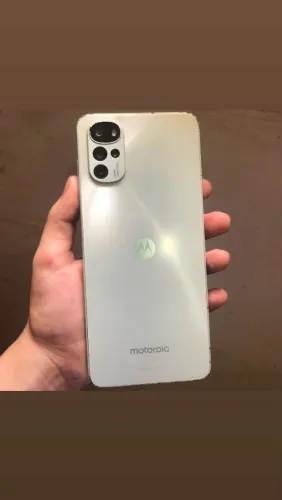Moto G22 
