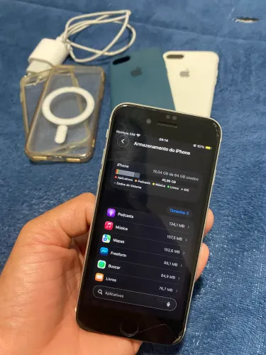Vende-se IPhone SE 2ª geração