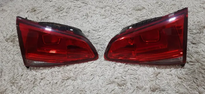 Lanterna Tampa traseira Golf mk7 originais - O Par