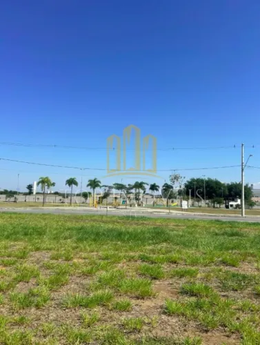 Excelente terreno 100% plano por R$325.000,00 em condomínio fechado - São José dos Campos
