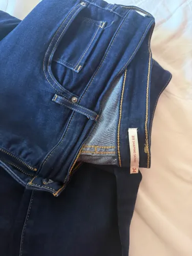 Calça Levis Azul Marinho 34 (48)
