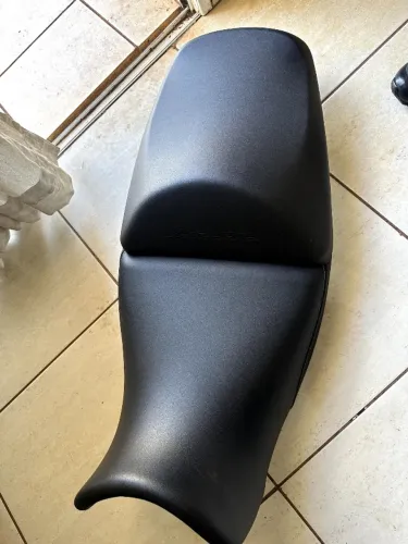 Banco original da moto Kawasaki Versys 650 TR