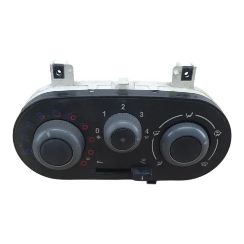 Comando Ar Fiat Strada 2015