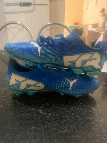 Chuteira de campo Puma Future 7 Play FG Original - Tam.39 ?