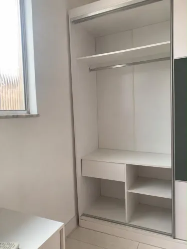 Guarda-roupa roupa
