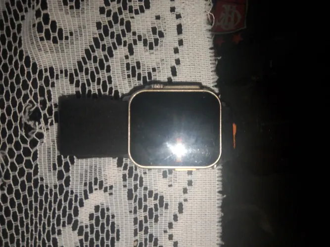 Relógio smartwatch HW8 ,com 2 pulseiras e 1 carregador, valor a negociar