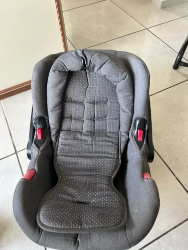 Bebê conforto cosco