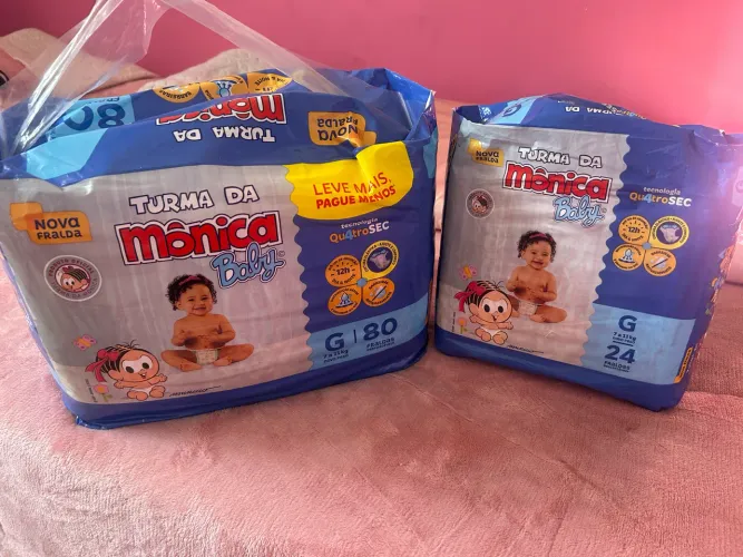 Vendo kit de fraldas Turma da Mônica Baby, tamanho G (7 a 11 kg).