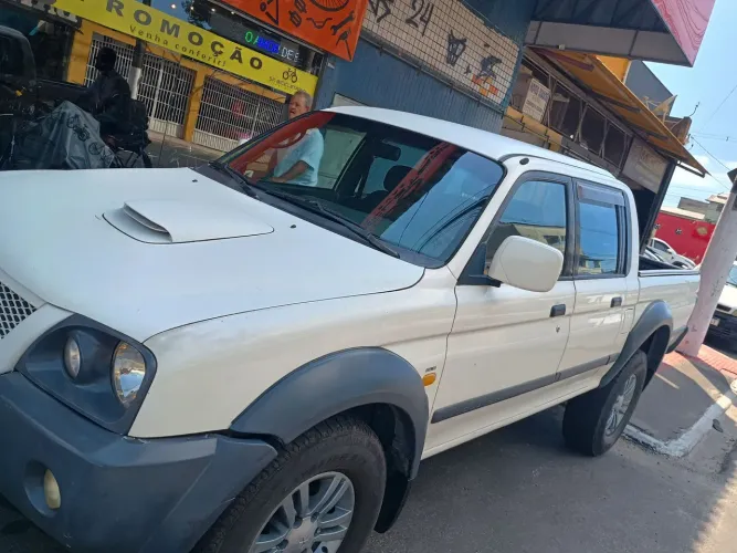Mitsubishi L200 Outdoor GLS 2.5 4X4 CD TDI Diesel 2008