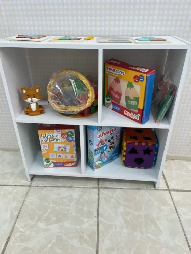Estante infantil nichos organizador