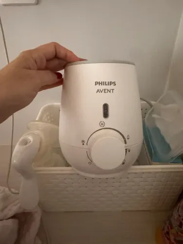 aquecedor de mamadeiras Philips Avent. 