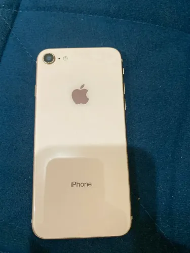 iPhone 8