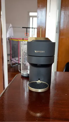 Nespresso vertuo pop + Dourada