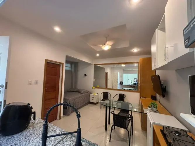 Studio moderno, funcional e pronto para morar!