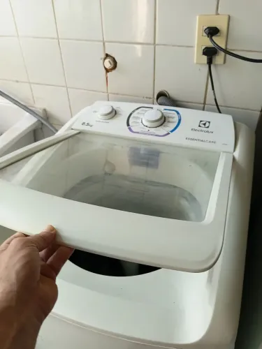 Máquina de Lavar 8,5kg Electrolux LAC09 Turbo Economia, Jet&Clean e Filtro Fiapos 127v