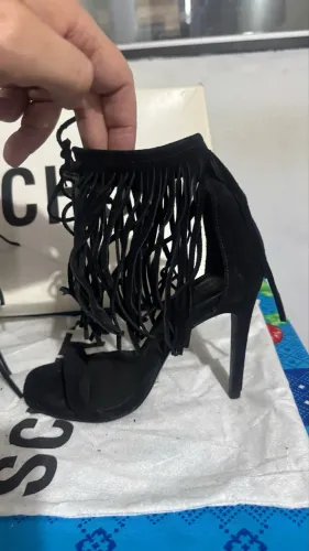 Sapatos Salto Schutz - valor de cada item