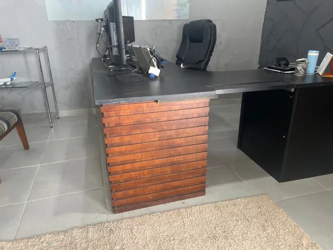 Mesa de escritório