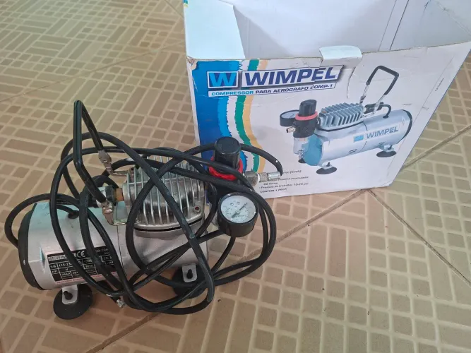 Compressor e caneta aerógrafo semi novo