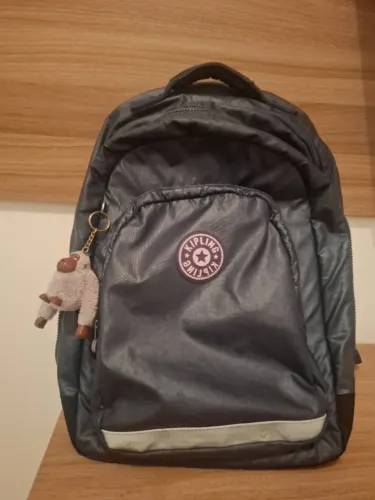 Mochila Kipling Original | Excelente estado | Compartimento para notebook