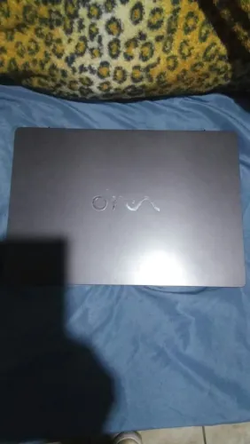Vendo Notebook VAIO 15.6" | Intel Core i5 | 16GB RAM | SSD 500GB | Windows 11 + Office
