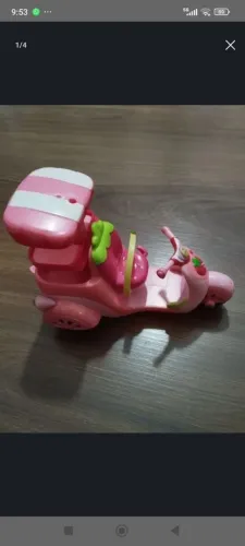 Triciclo Moranguinho Hasbro 2008
