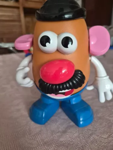 Hasbro Boneco Senhor Cabeça de Batata