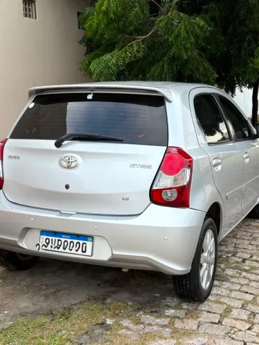 Toyota Etios X Plus 1.5 Flex 16V 5P Mec. 2020