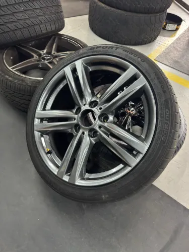 Roda bmw 125i reformada aro 18 tala 8.0
