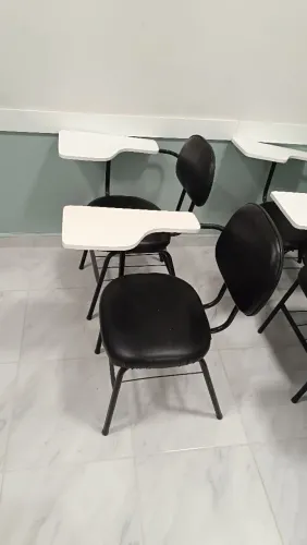 Cadeira escolar
