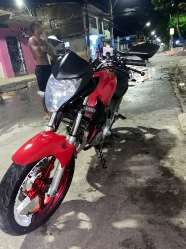 HONDA CB 300R 2010