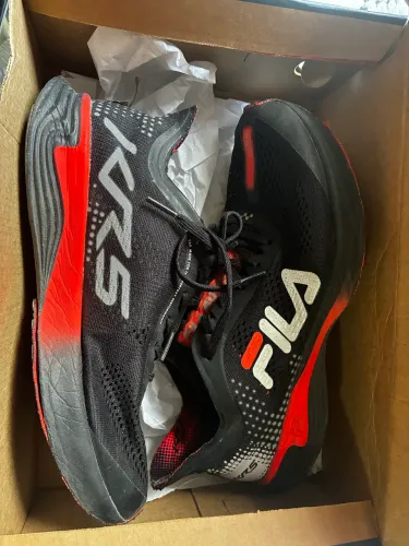 Tênis Fila KR5