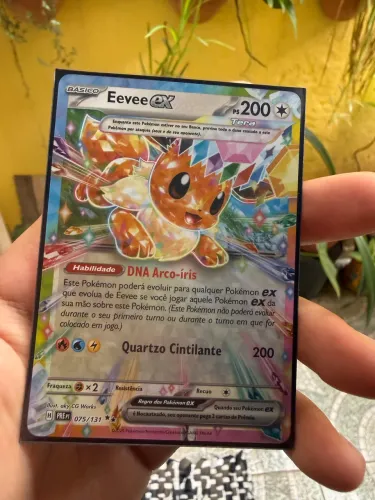 Carta Pokemon Eevee Ex Evoluções Prismáticas