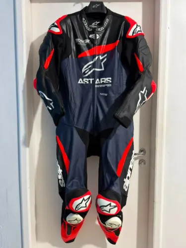 Macacão Alpinestars Tam 56 Eur 1pc *NOVO SEM USO*