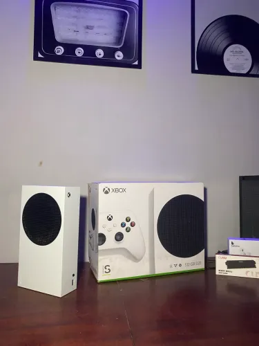 Xbox Séries S Com DEFEITO