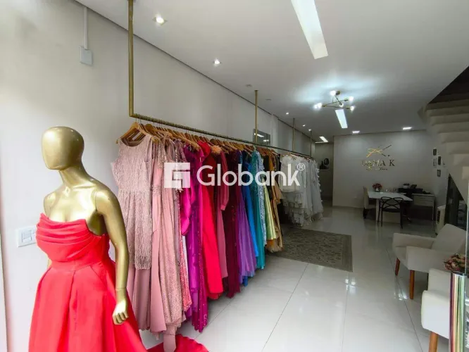 Ponto comercial para aluguel Ibituruna 250m² Montes Claros MG