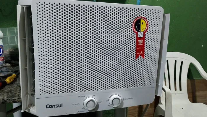 Ar condicionado Consul 10 mil BTUs valor 1300 reais