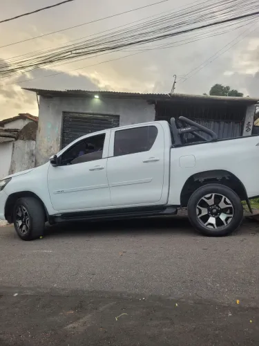 Toyota Hilux CD 4X4 2.8 Diesel Mec. 2017