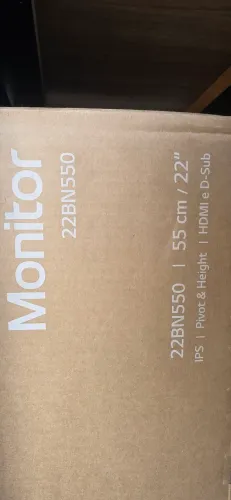 Monitor LG 22"