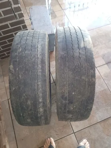 Peças e acessórios para caminhão