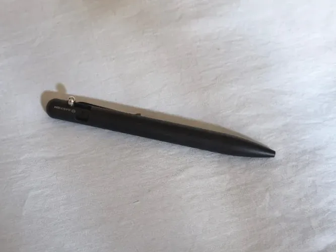 Caneta Retrátil Bastion Bolt Alumínio