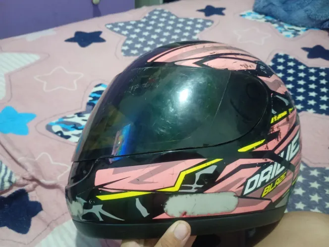 Capacete