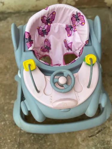 Andador menina Galzerano não entrego