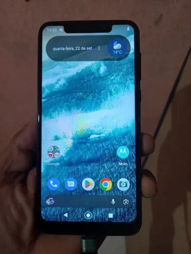 Moto one 64g