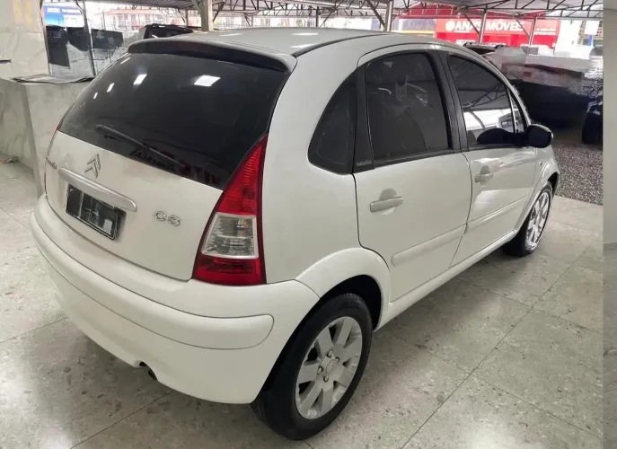 Citroen C3 GLX 1.4/ GLX Sonora 1.4 Flex 8V 5P 2012