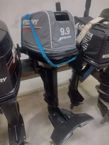Vendo Motor de Popa Mercury 9.0Hp + Hidrofolio + tanque 12 lts 
