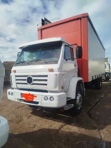 VW 13 180 Sider de 8,5 MTS ano 2002