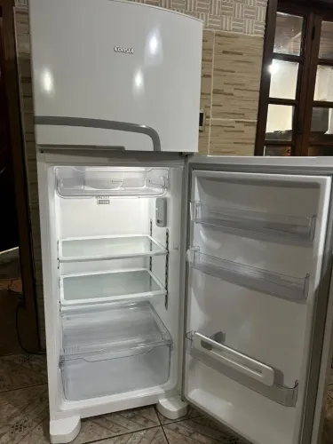 Geladeira Frost Free 